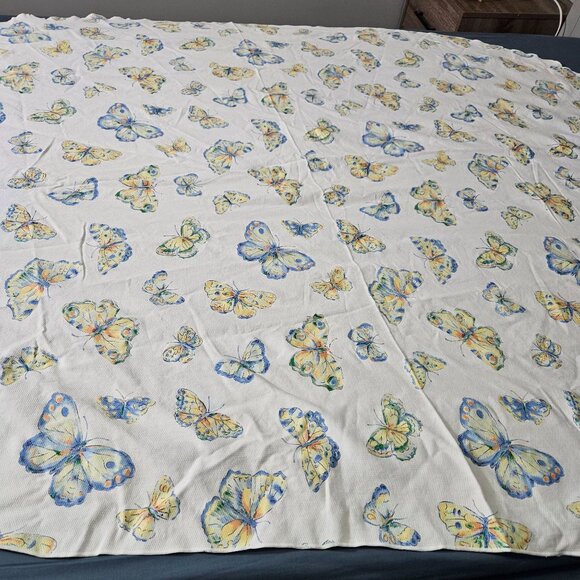 White Oval Tablecloth Butterfly 80 x 34 Cotton Spring Cloth Cover Dining Kitchen - Picture 3 of 8